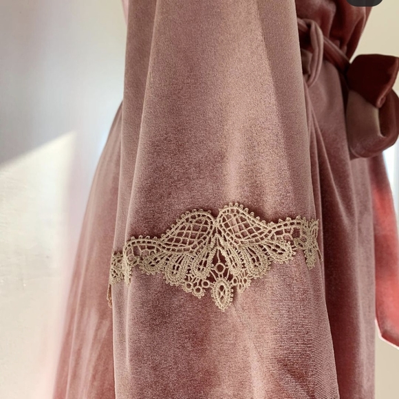 Feather and Pearl 3 piece lounge set - Pink - Picture 5 of 6